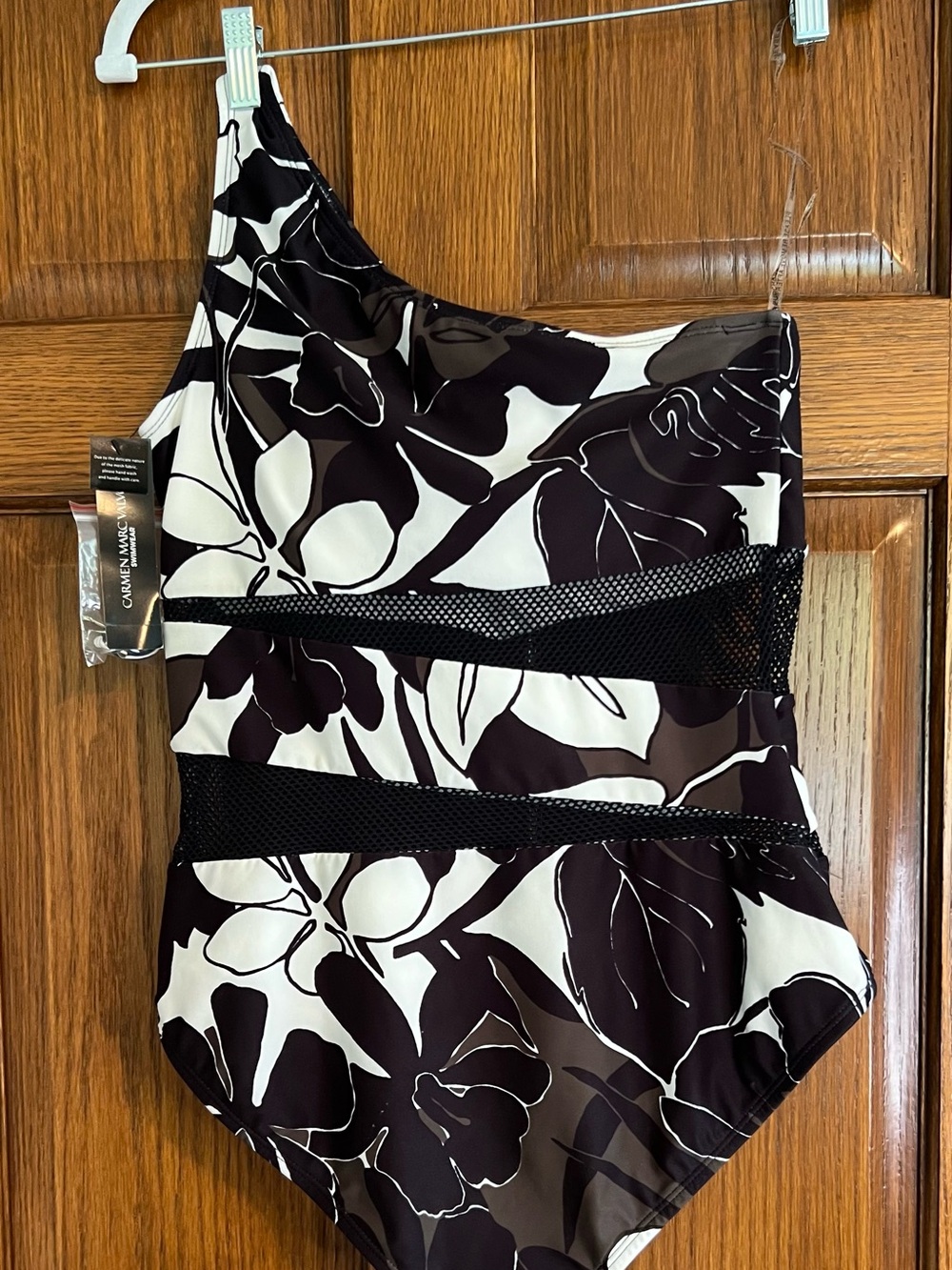 Carmen Marc Valvo Swimsuit One Shoulder One Piece Size 12 New With Tags Black